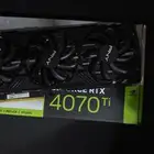 كرت شاشة PNY RTX 4070 ti 12 gb ثلاث مراوح