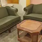 كنبتين جلد طبيعي انجليزية مستوردة