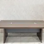 طاولة اجتماع مكاتب