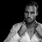 أ تصوير سيشن شخصي احترافي افضل سعر