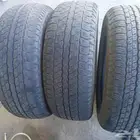 كفرات 3كفرات مقاس 18 255 60 صناعه ماليزي فيها اكتر من نص عمر