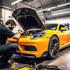 قطع غيار بورش جديد وتشليح بالرياض متوفرة بجميع الفئات