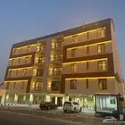 شقة 4 غرف وصالة للايجار في مخطط ثروة