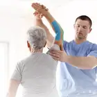 اخصائي علاج طبيعي منزلي