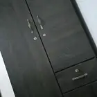 خزانة ملابس