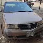 هوندا اوديسي للبيع او تشليح مكينه جربكس سليمه شغال السياره