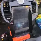 DODGE CHRYSLER 300C TESLA SCREEN