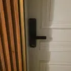 قفل باب ذكي