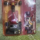 سيارة قديمه مااستخدمت بكرتونتها