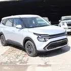 كيا كارينز مطور شاشه 2025