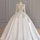 فستان زفاف عروس ابيض