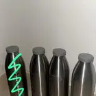 مطارات ماء أو قهوة كبيرة جد ا