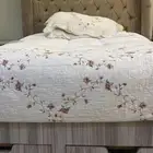 دولاب كبير سريرين مع مراتبهم كومدنتين