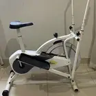 دراجة مكسورة بس رجل