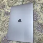 ابل ماك بوك برو