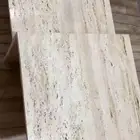 طاولة رخام