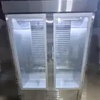 ثلاجة عرض لحوم بابين