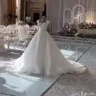 فستان زواج للبيع أو الإيجار