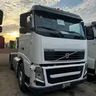 تريله سطحه نقل بضائع متواجده بالطائف