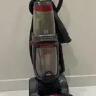 مكنسة بيسيل لغسيل السجاد