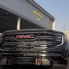 جمس سييرا 2023 أسود