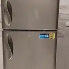 ثلاجة من LG