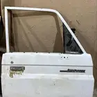 باب يمين ربع 16 وباب خلفي