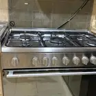 فرن أريستون 90  60سم  نظيف جدا استخدام بسيط