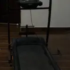 سير مشي مستخدم يعمل ولايتحمل أوزان ثقيلة