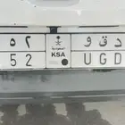 لوحة للبيع شبه مميزه