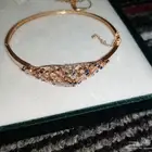 gold bracelet on auction
