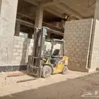 رافعات شوكية للايجار