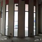 فني لتوريد وتركيب انواع الزجاج والألمنيوم