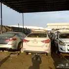 بيع قطع غيار السيارات