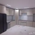 مطابخ تفصيل هي حسب المتر