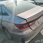 سياره يارس 2023