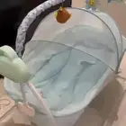 سرير اطفال متحرك بالكهرباء جديد لم يستخدم