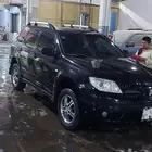 ميتسوبيشي أوتلاندر 2006 نظيف