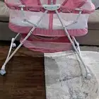 سرير اطفال حديثي الولادة