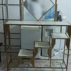 مدخل استقبال ذهبي مع مراية