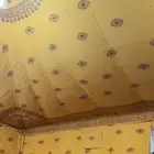 خيمة الربيع صفراء