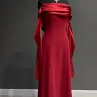 فستان احمر مصنوع من تركيا