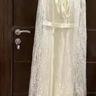 فستان سهرة فخم لامع مقاس 3 جديد للبيع.