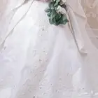 فستان زواج تفصيل خاص قماش و موديل اخذته ب 10 الف