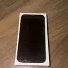 آيفون 11 للبيع