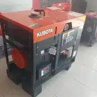 للإيجار مولد كهرباء مقاسات كبيرة