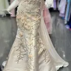 فستان جديد للبيع