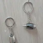 سلسلة مفاتيح معدنية ثقيلة على شكل محرك الطائرة