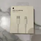 شاحن أيفون