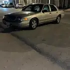 فورد كراون فكتوريا 2006